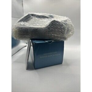 Avon Flashlight Tote 26-Pc Tool Kit Pivoting Flashing Emergency Light 2006 NOS